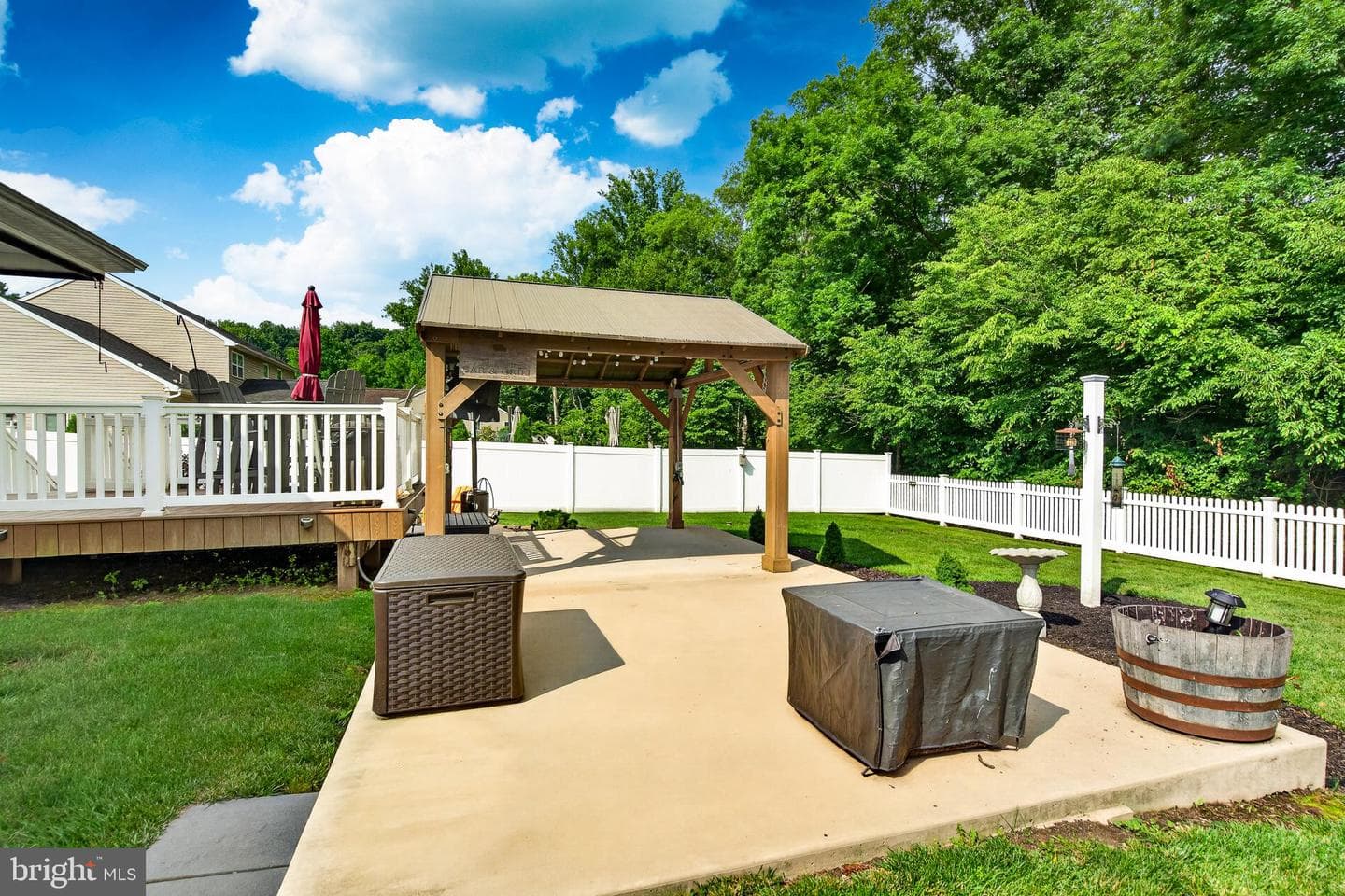 105 Woods Edge Drive photo 50