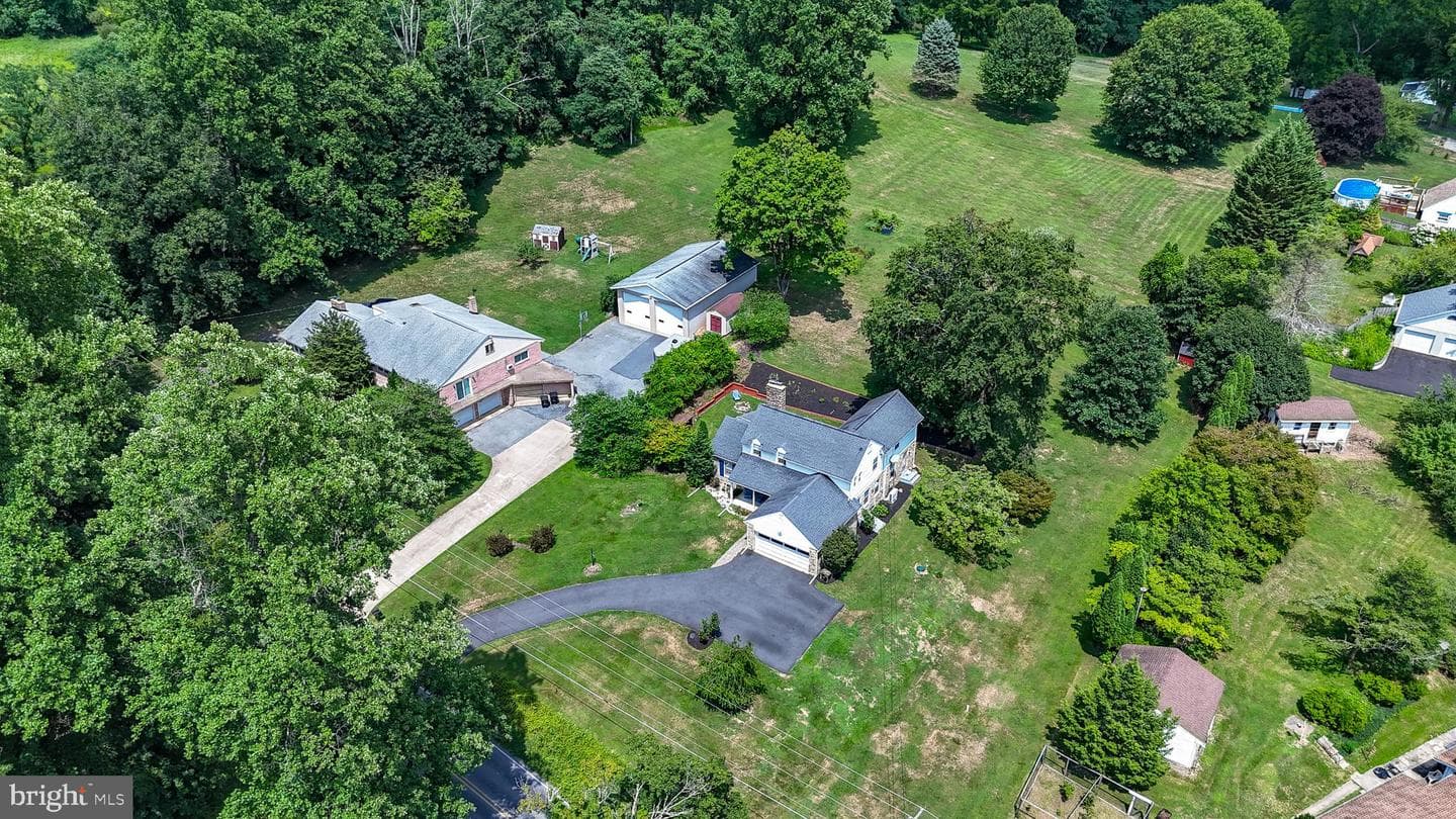 2 Bingaman Road photo 33