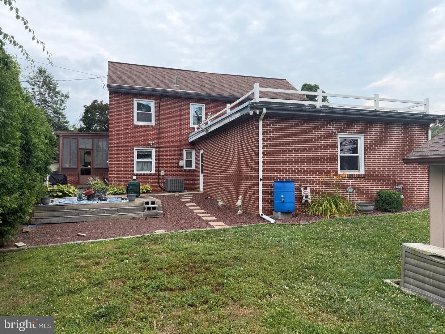 801 Lobelia Avenue photo 4