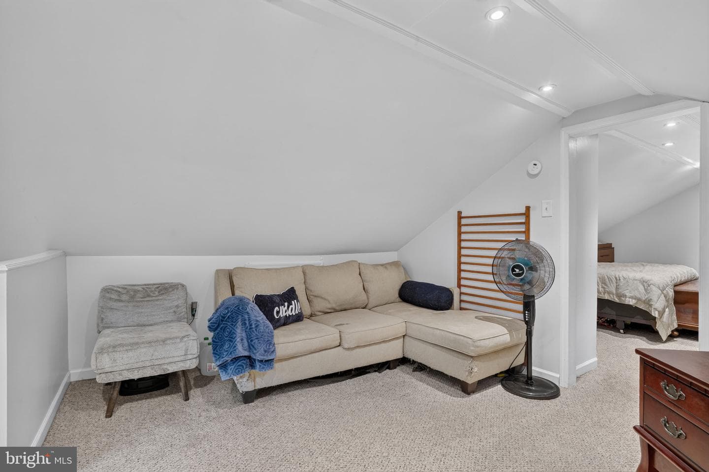 5905 Littlefield Avenue photo 32