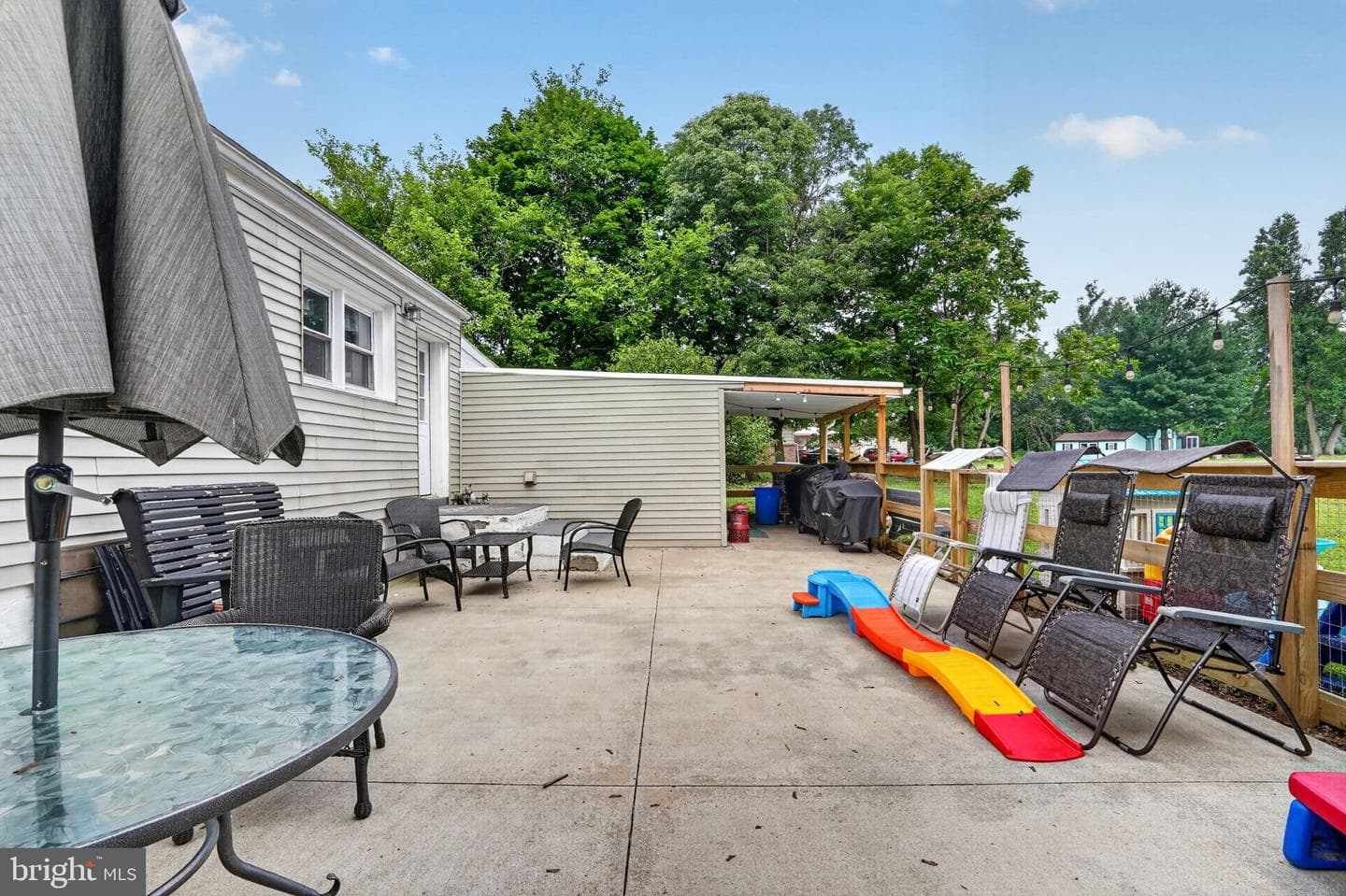 5905 Littlefield Avenue photo 42