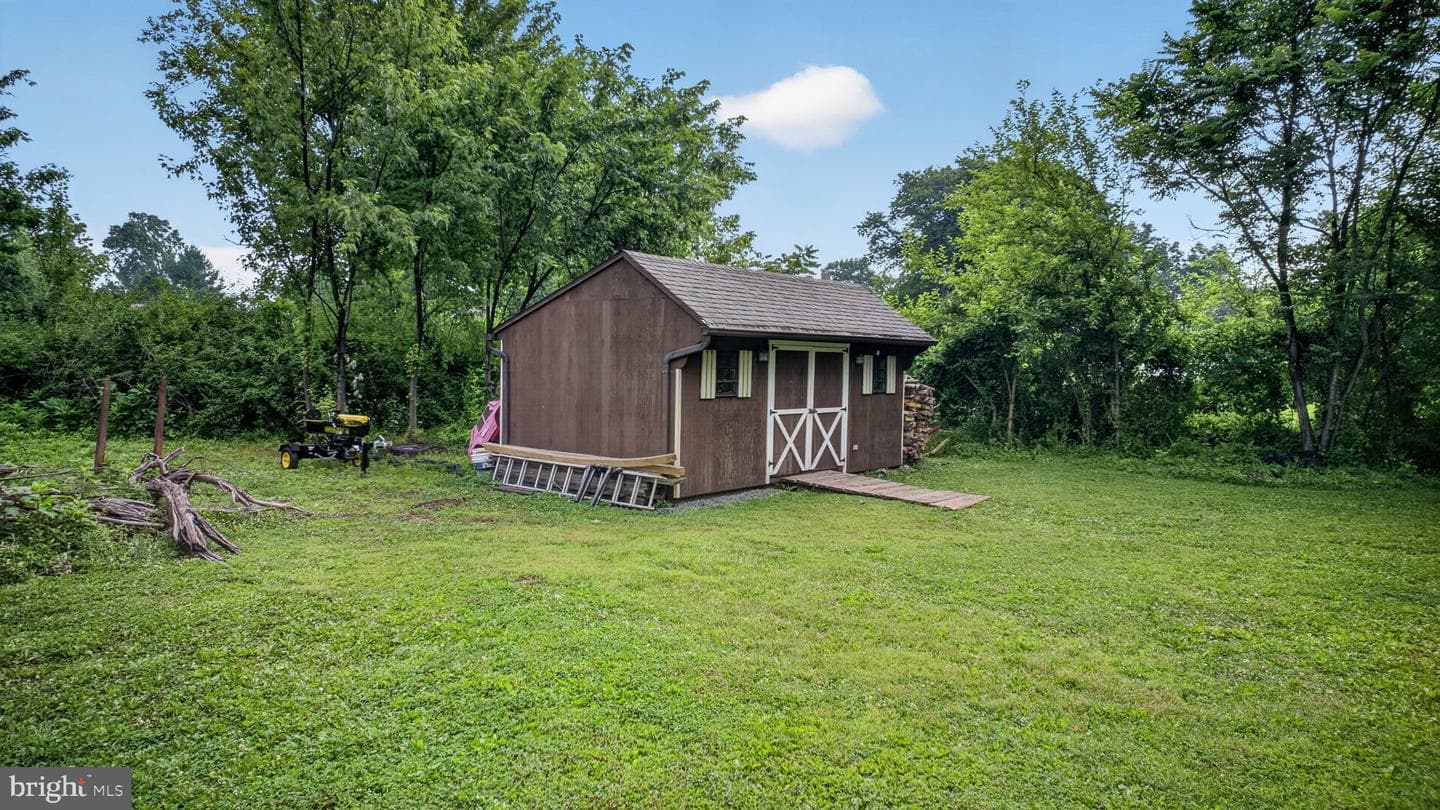 5905 Littlefield Avenue photo 46