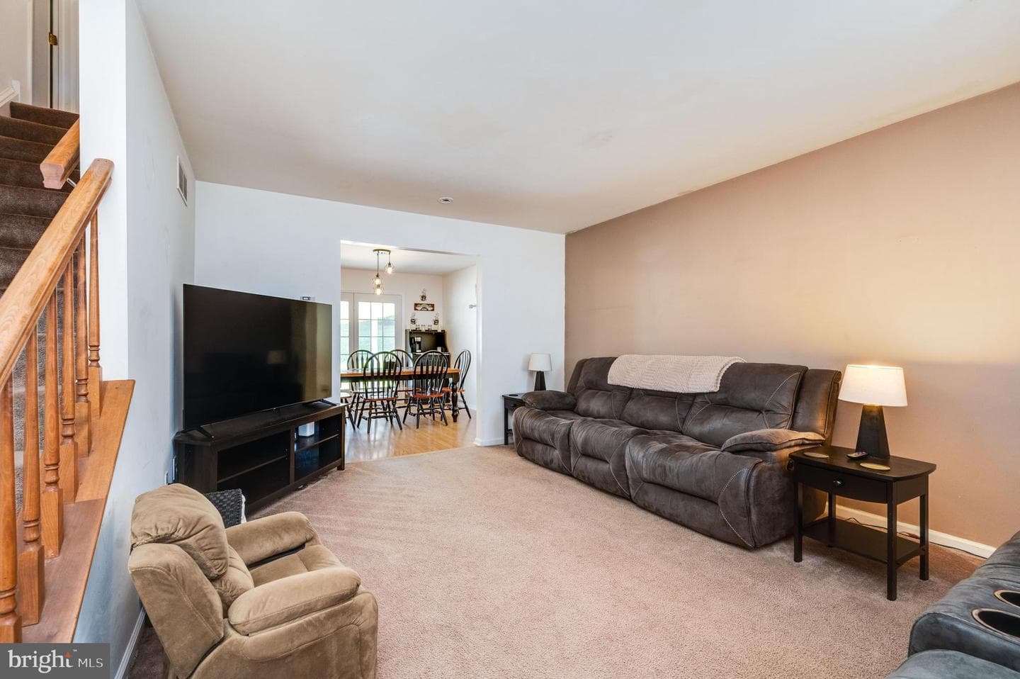 391 Sioux Court photo 11