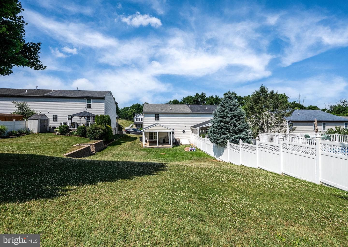 391 Sioux Court photo 43