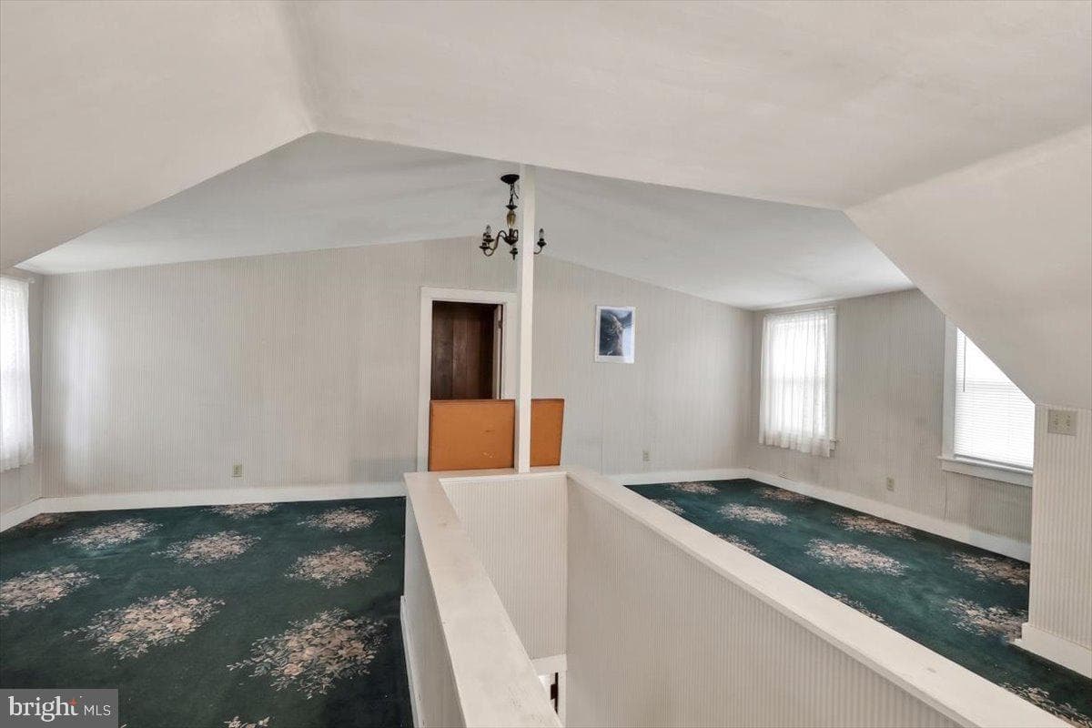 405 Seiberts Court photo 27