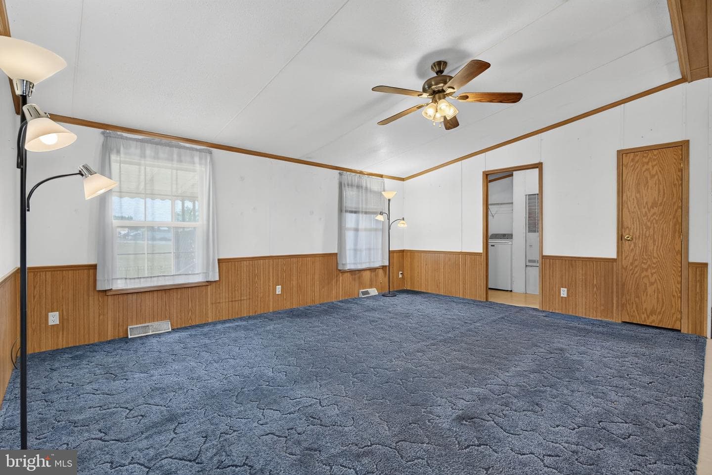 1910 Schubert Road #8 photo 16