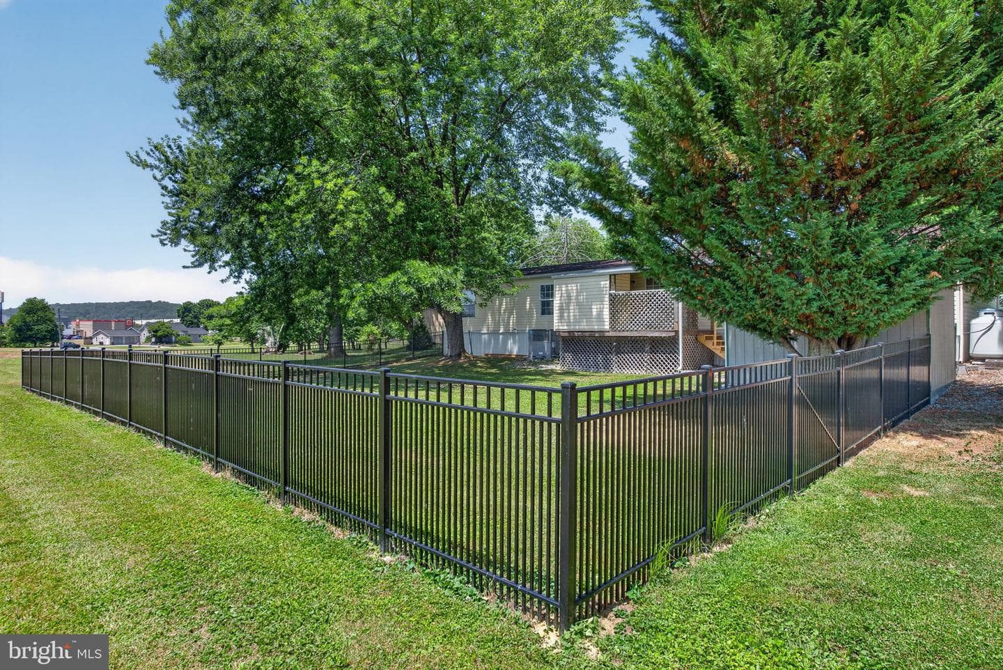 1910 Schubert Road #8 photo 34