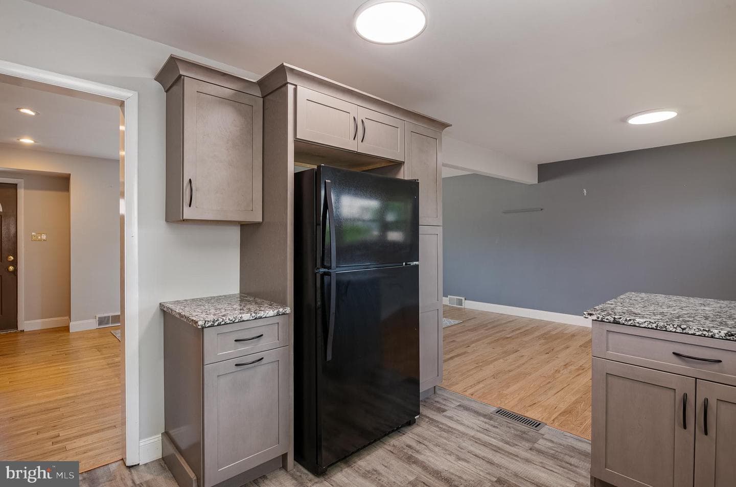 2401 Bell Drive photo 15