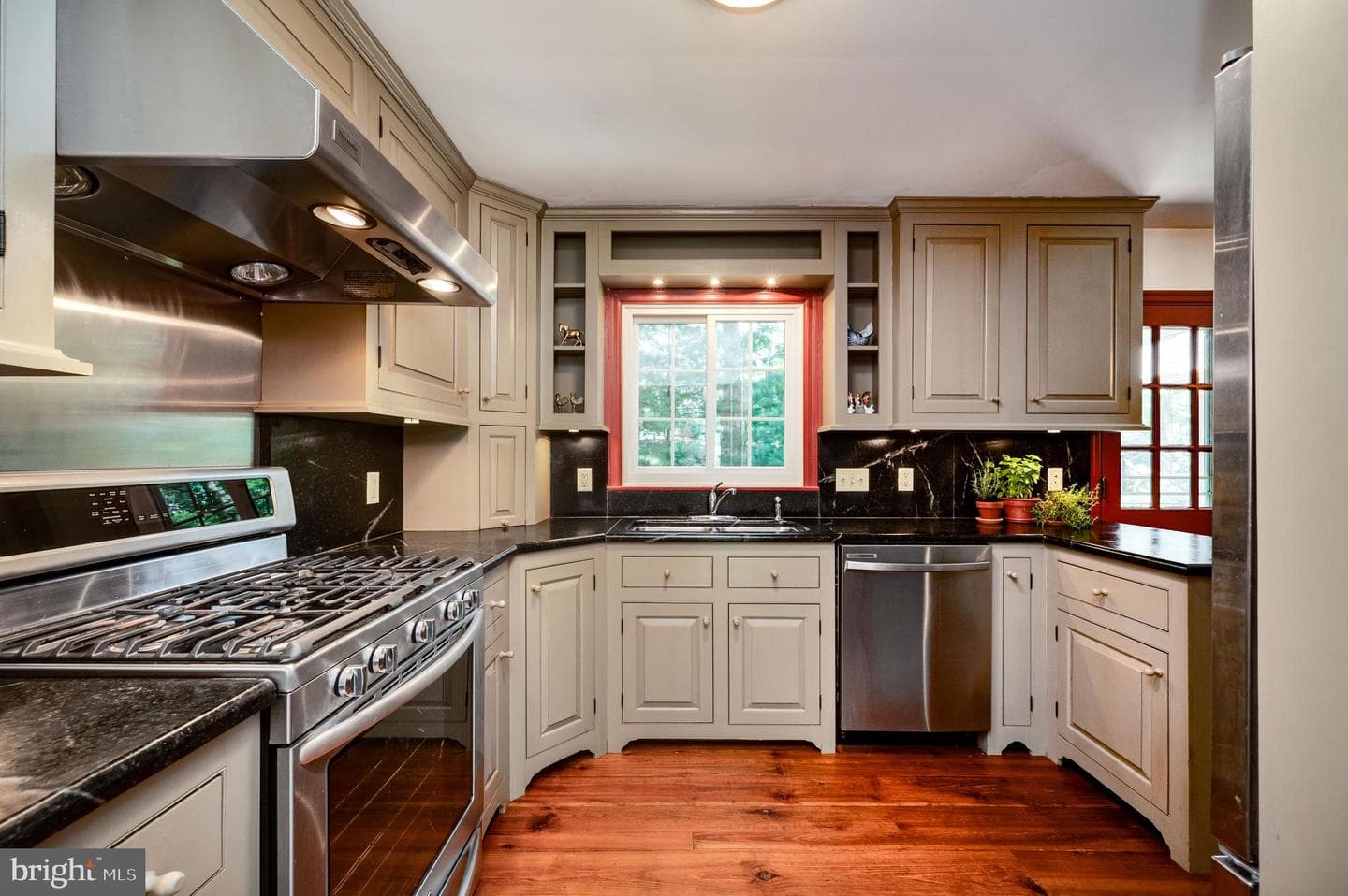 19 Birchwood Road photo 13