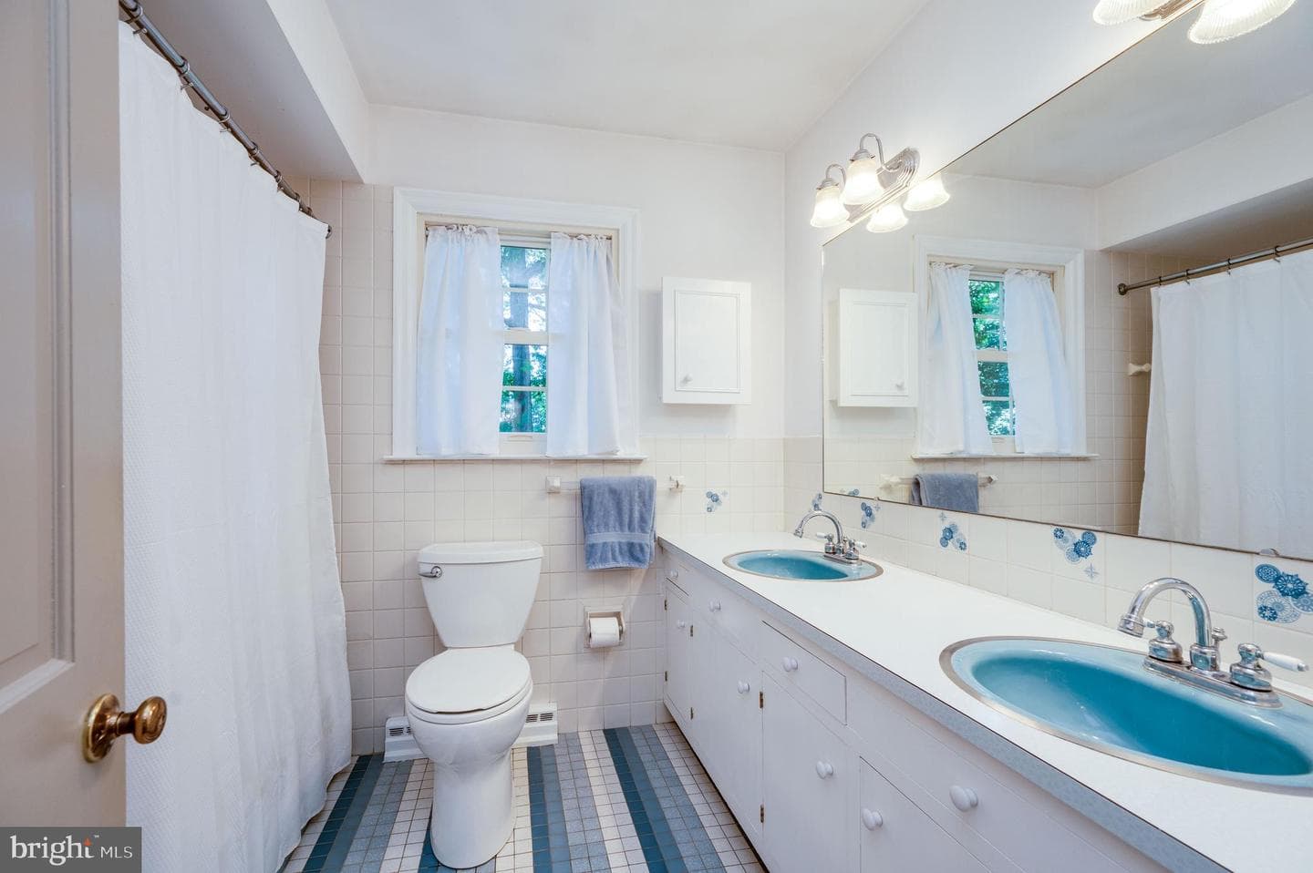 19 Birchwood Road photo 38