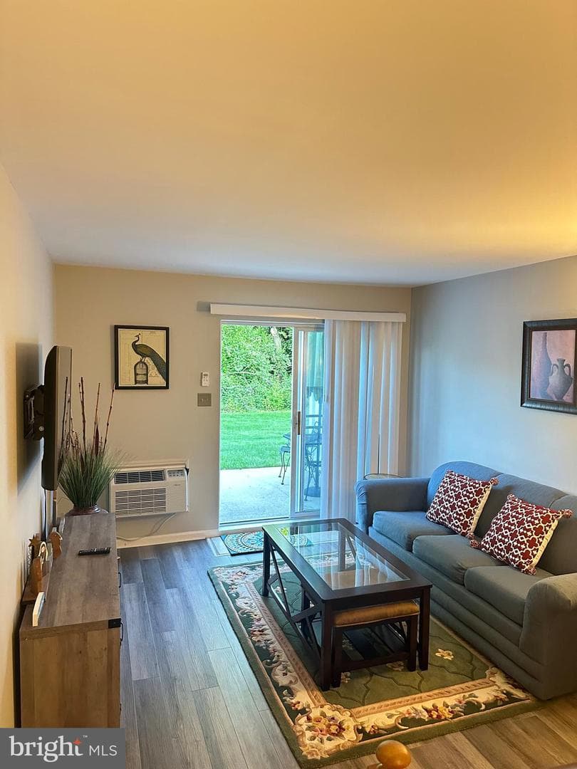 1338 W Wyomissing photo 13