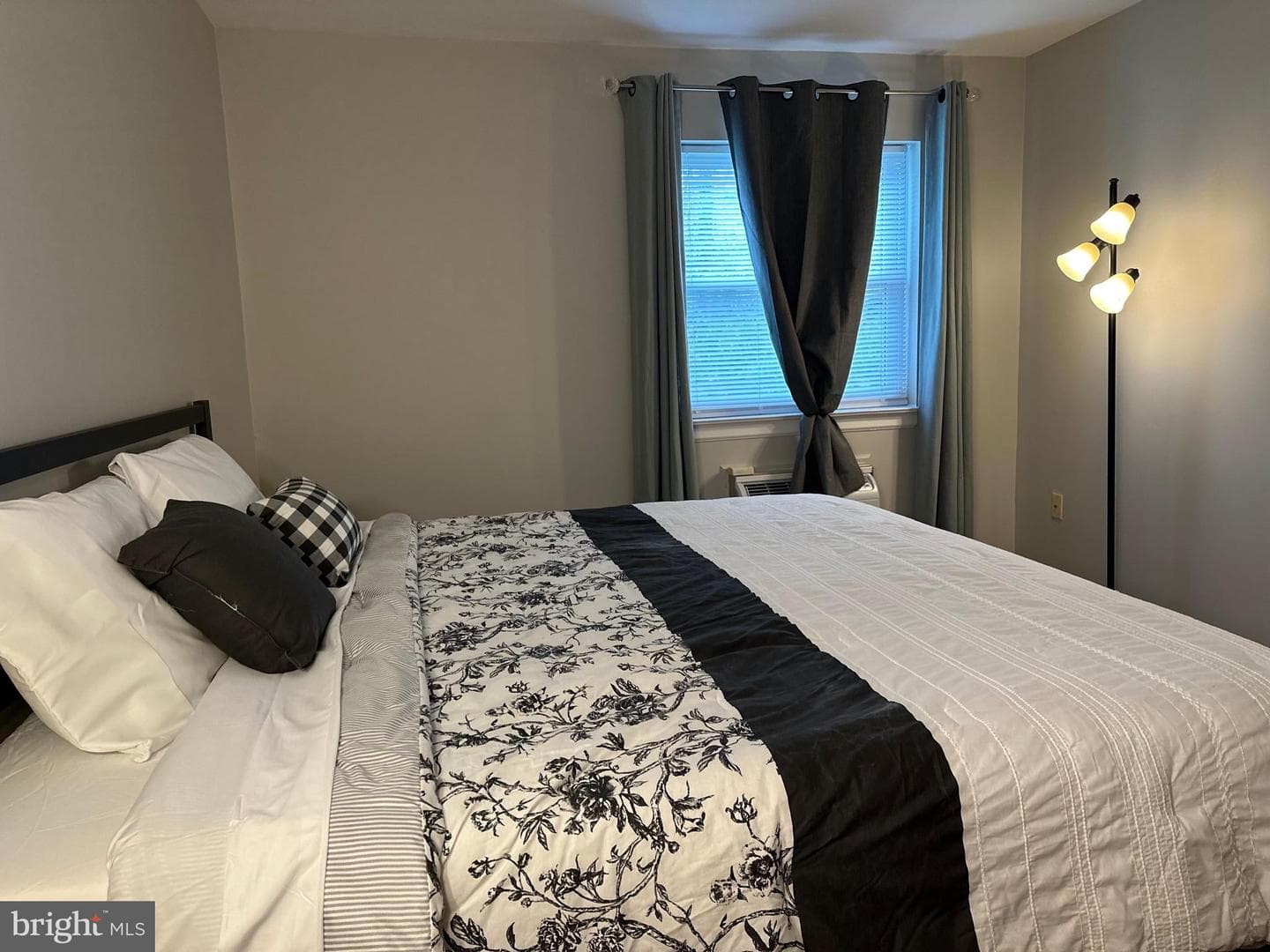 1338 W Wyomissing photo 21