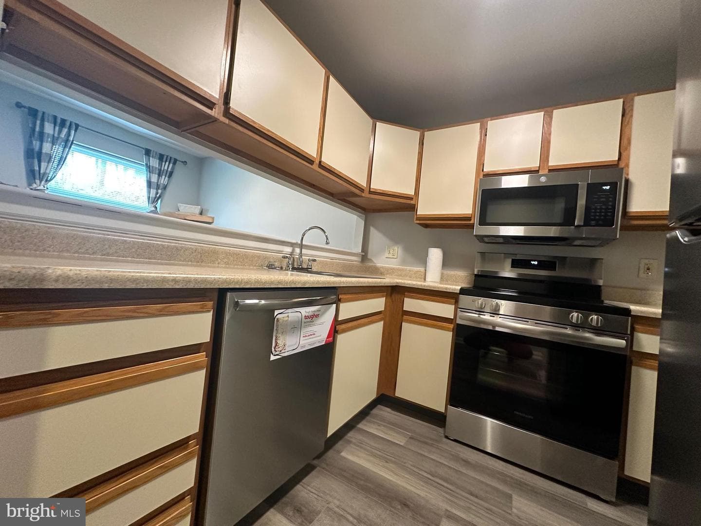 1338 W Wyomissing photo 6