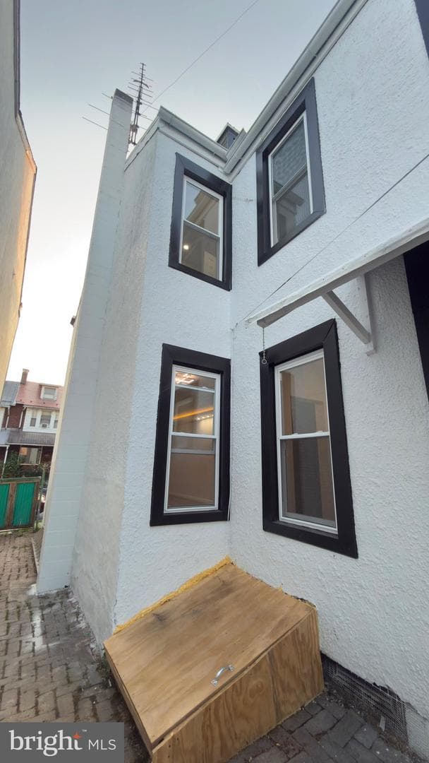 1539 Moss Street photo 28