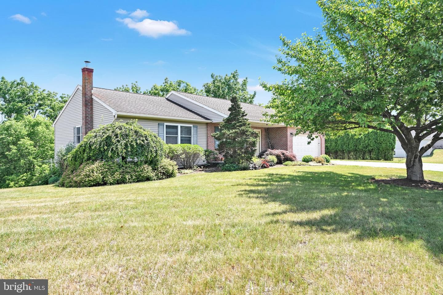 680 New Schaefferstown Road photo 14