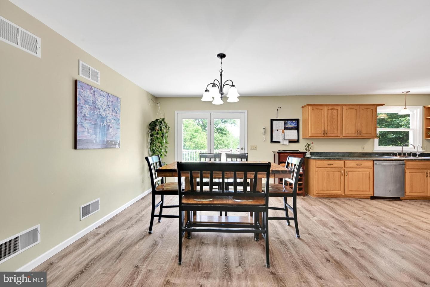 680 New Schaefferstown Road photo 25