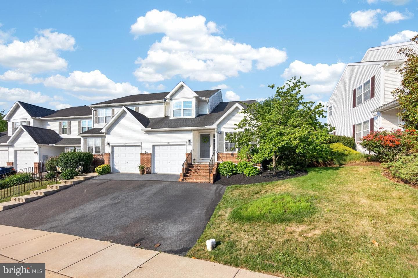 174 Waterford Lane, Reading