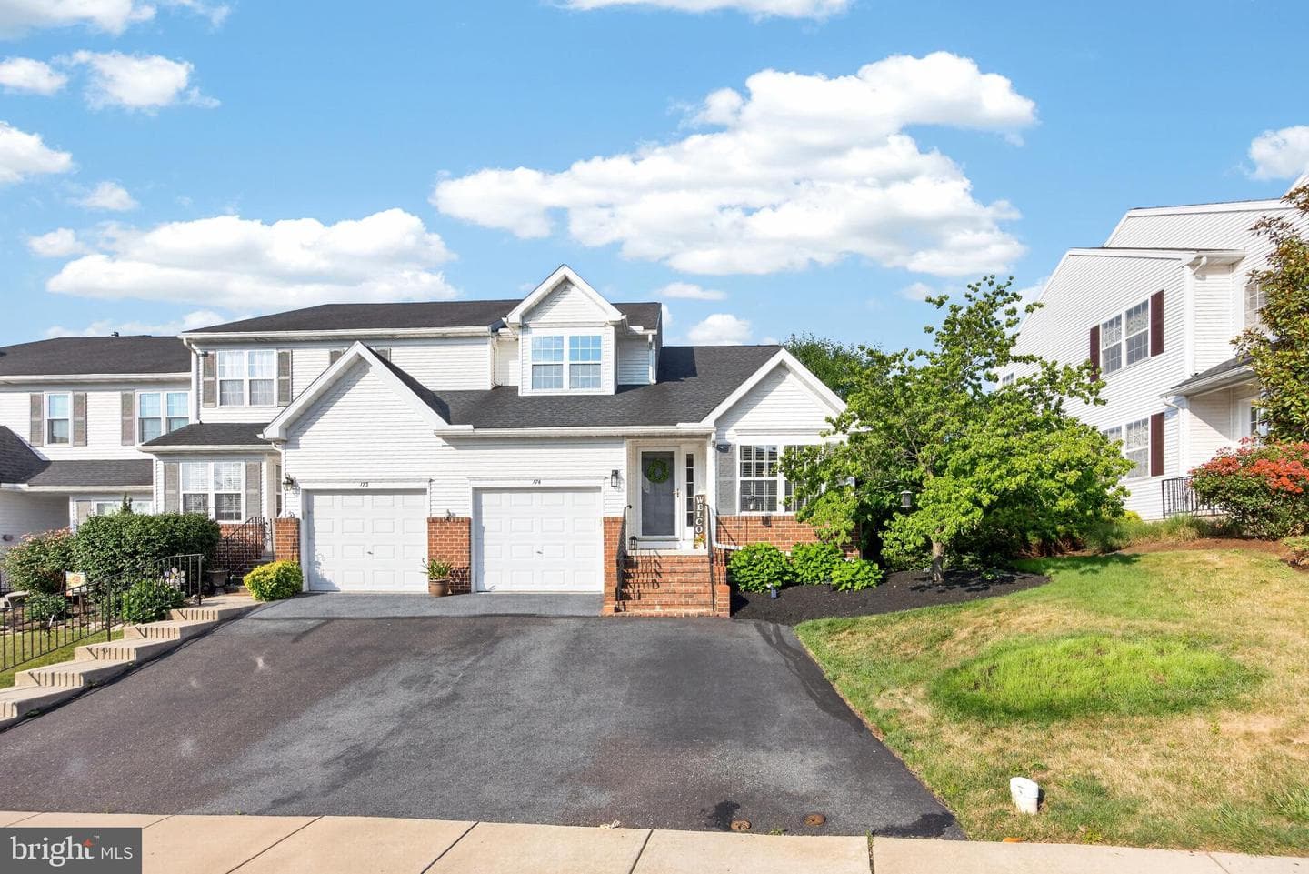 174 Waterford Lane, Reading