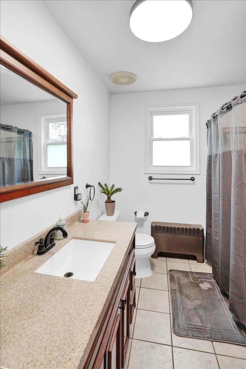 130 W 38th Street photo 13