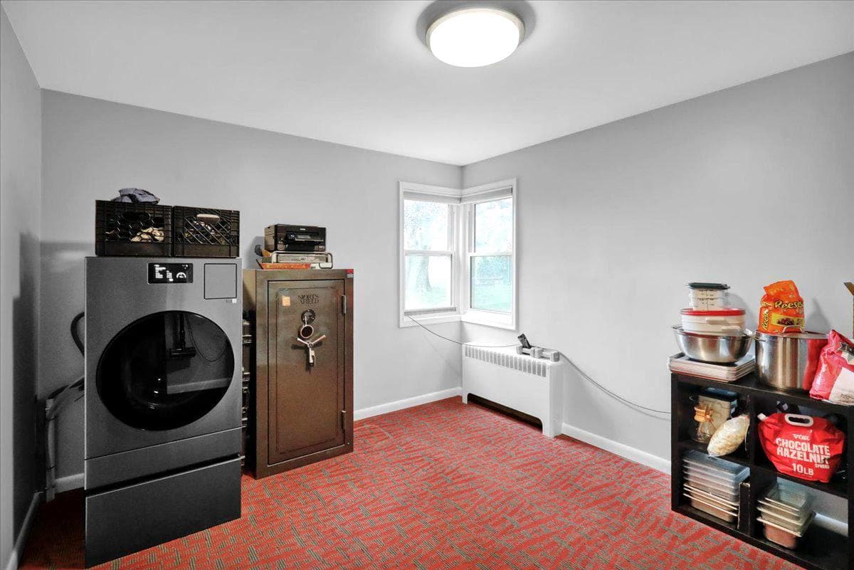 130 W 38th Street photo 14