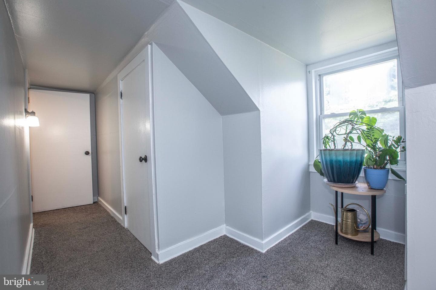 207 N Linden Street photo 17