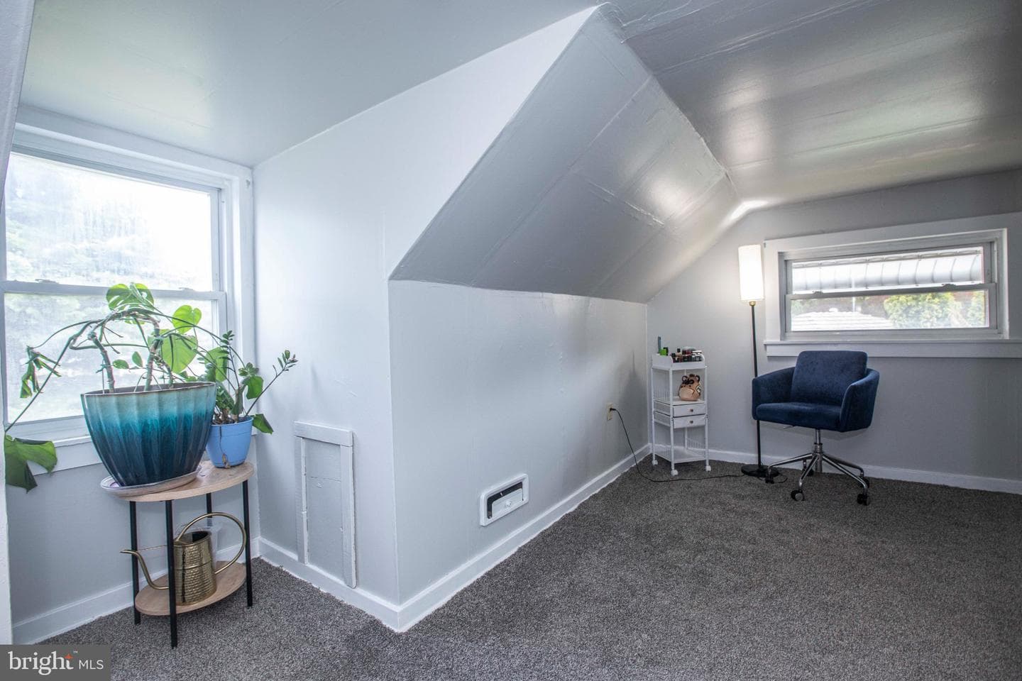 207 N Linden Street photo 19