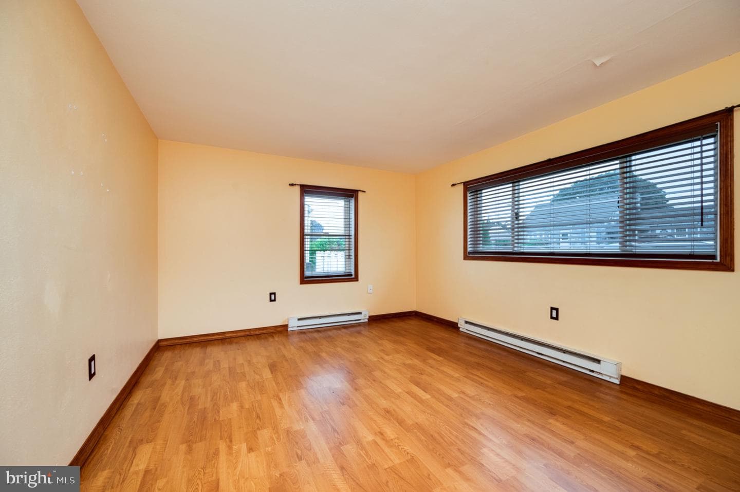 514 Curtis Avenue photo 5