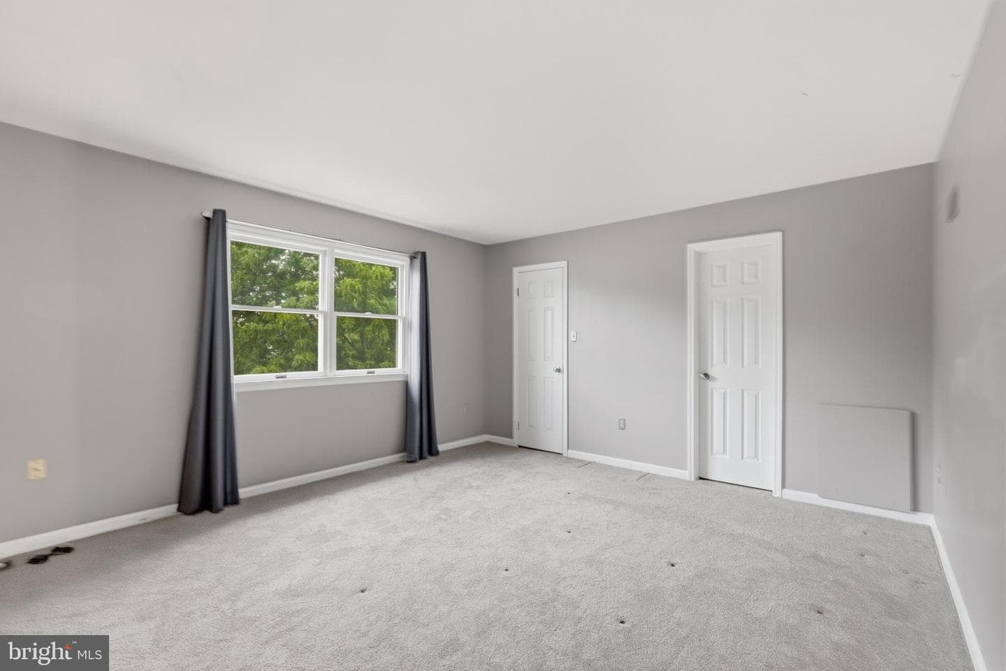 2825 Sturbridge Court photo 14