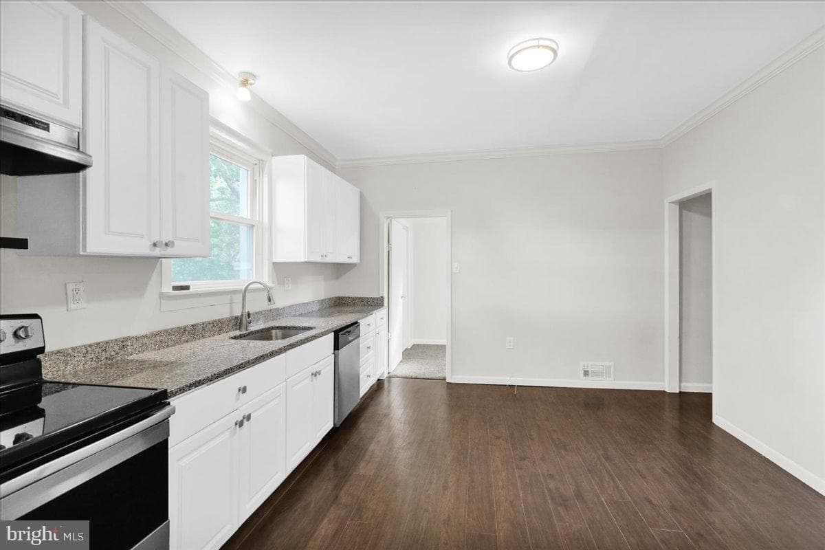 140 Pennwyn Place photo 7