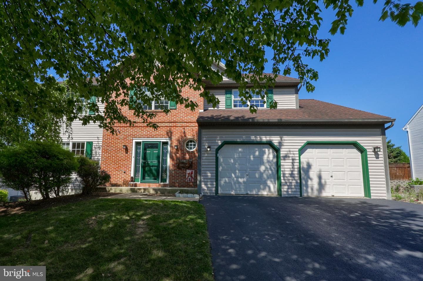12 Colorado Avenue photo 3