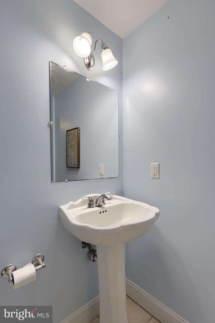 12 Colorado Avenue photo 33