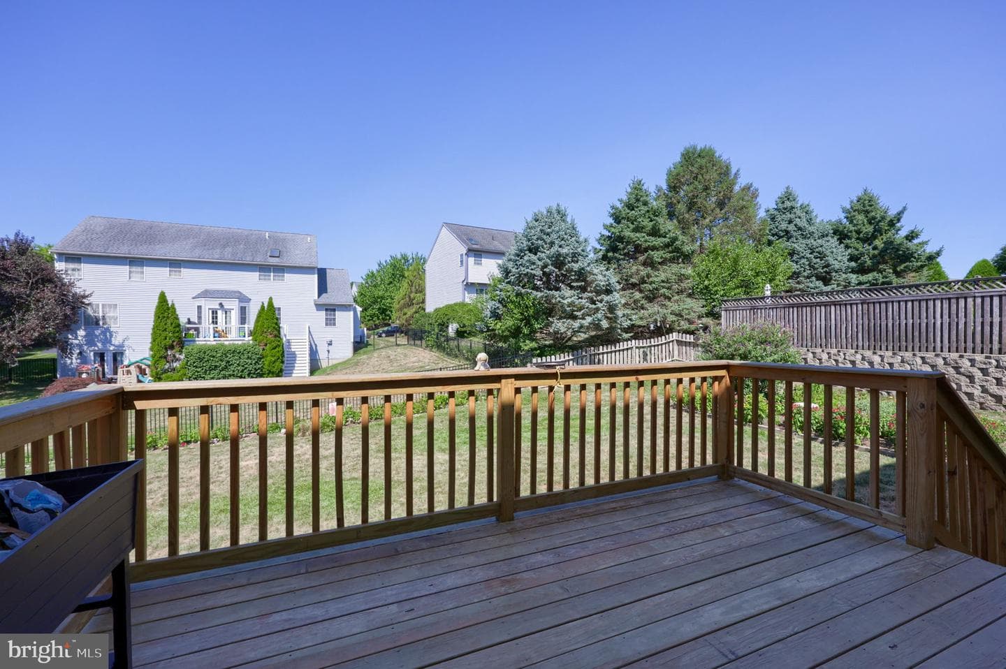 12 Colorado Avenue photo 46