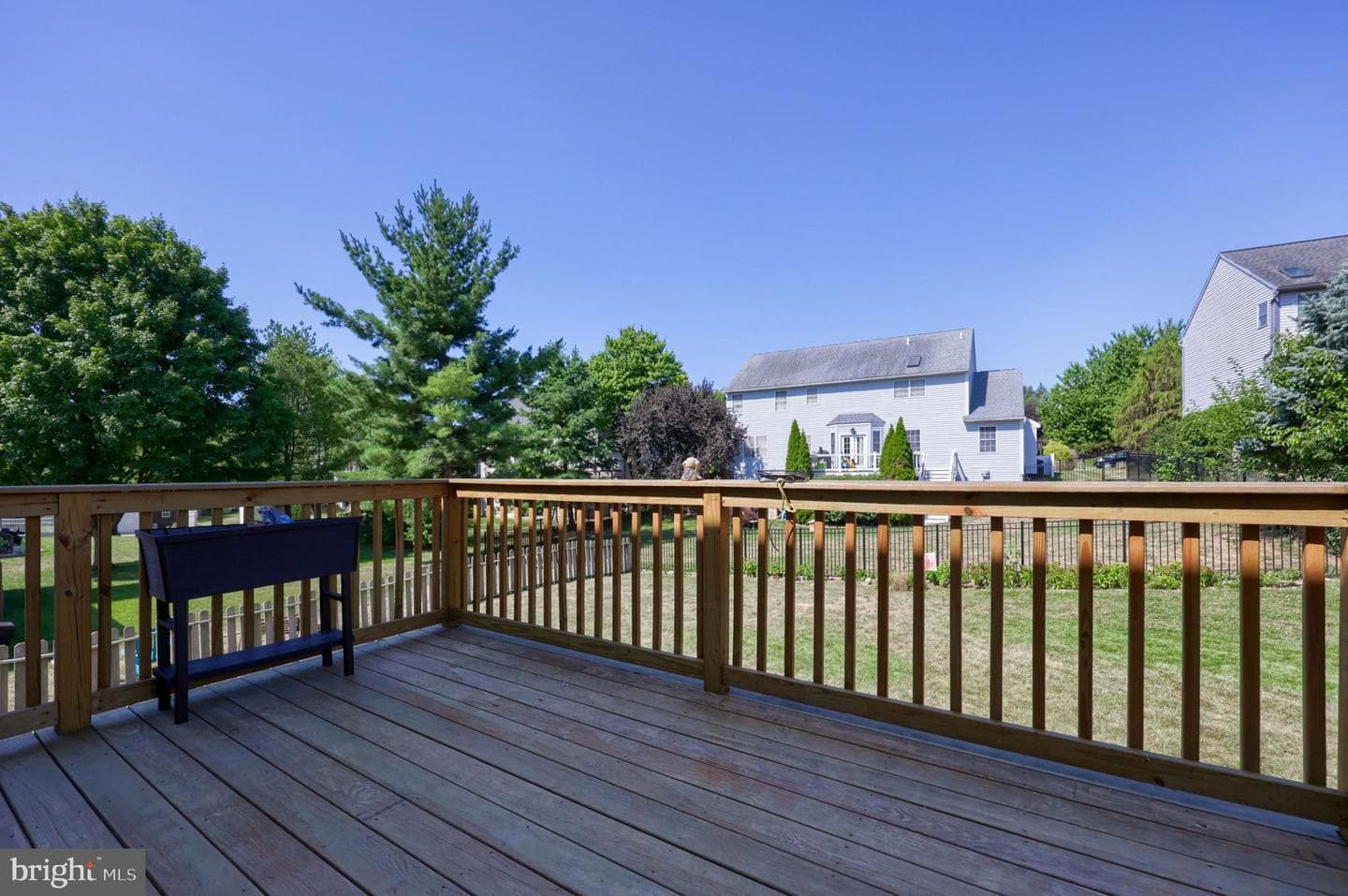 12 Colorado Avenue photo 51