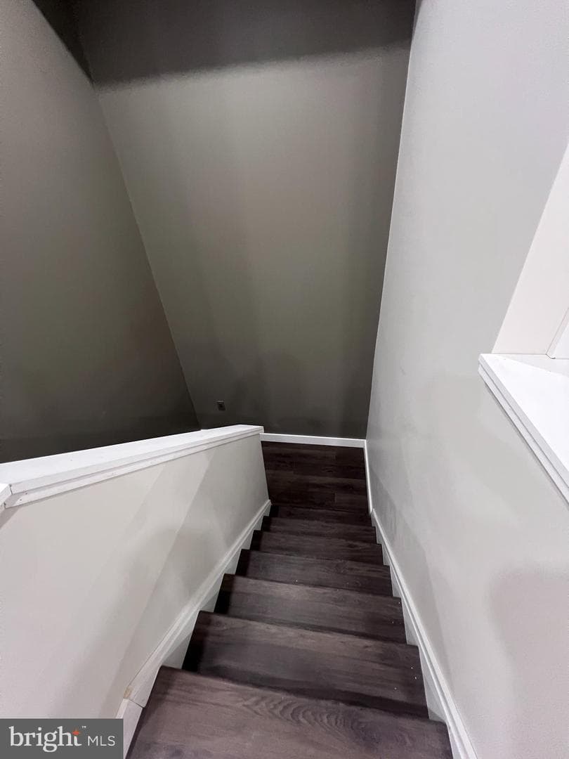 1016 Penn Street photo 6