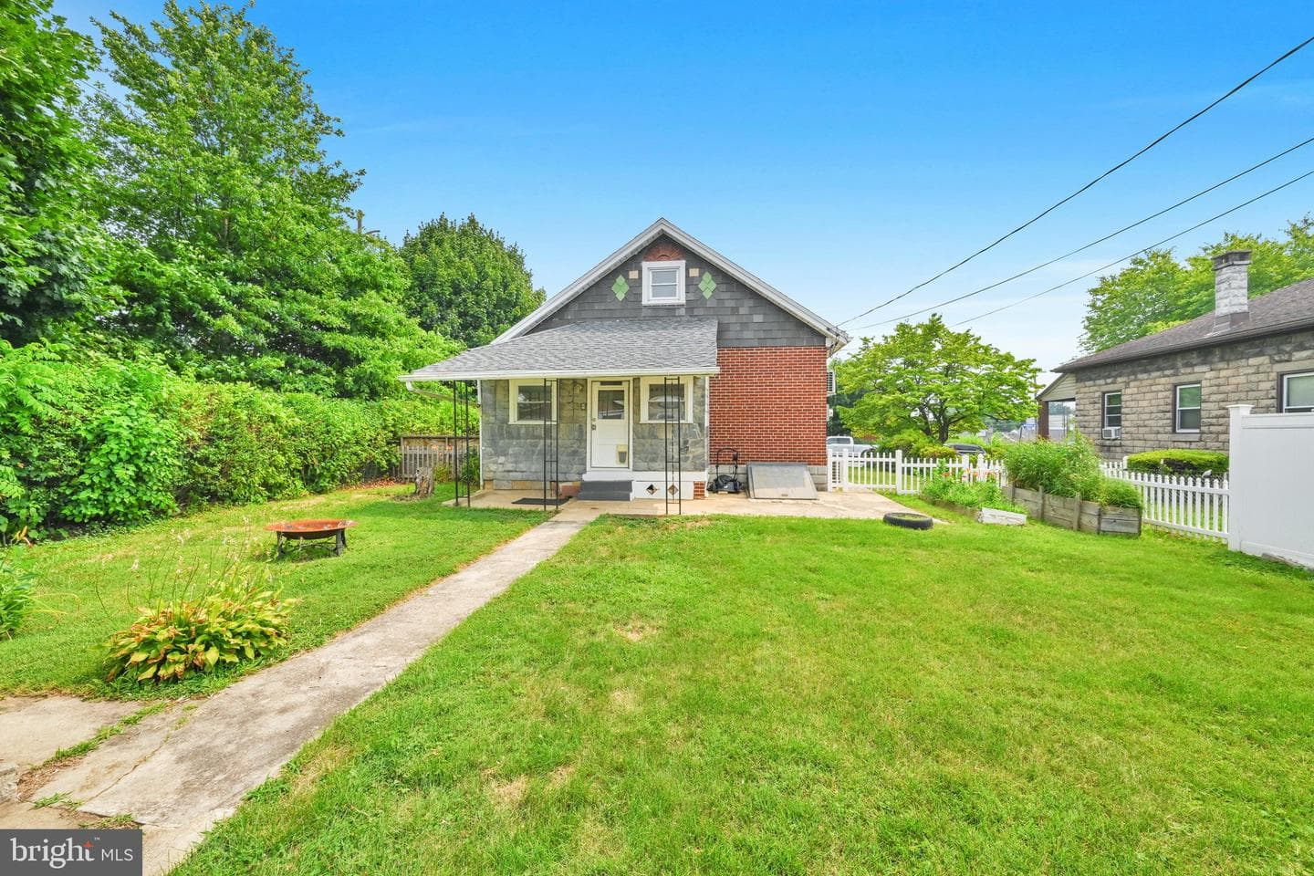 43 S Morwood Avenue photo 30