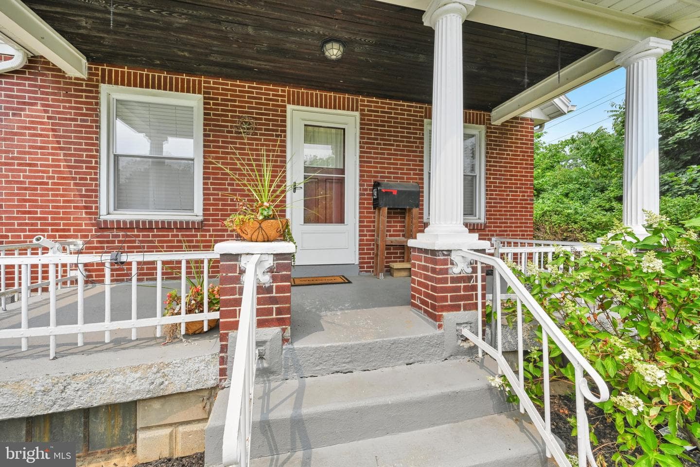 43 S Morwood Avenue photo 7