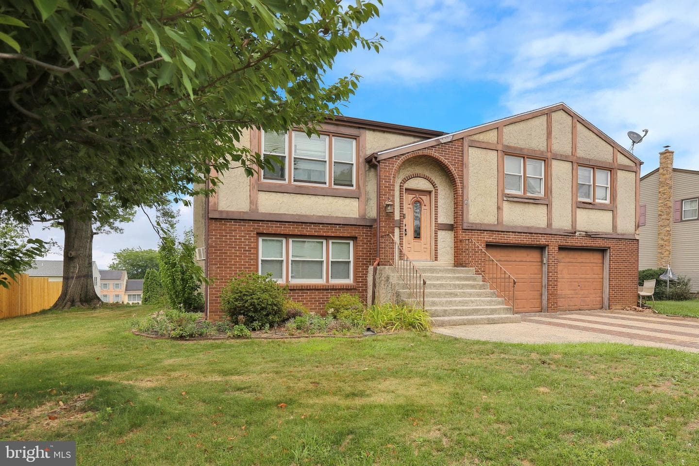 537 Marshall Avenue photo 3
