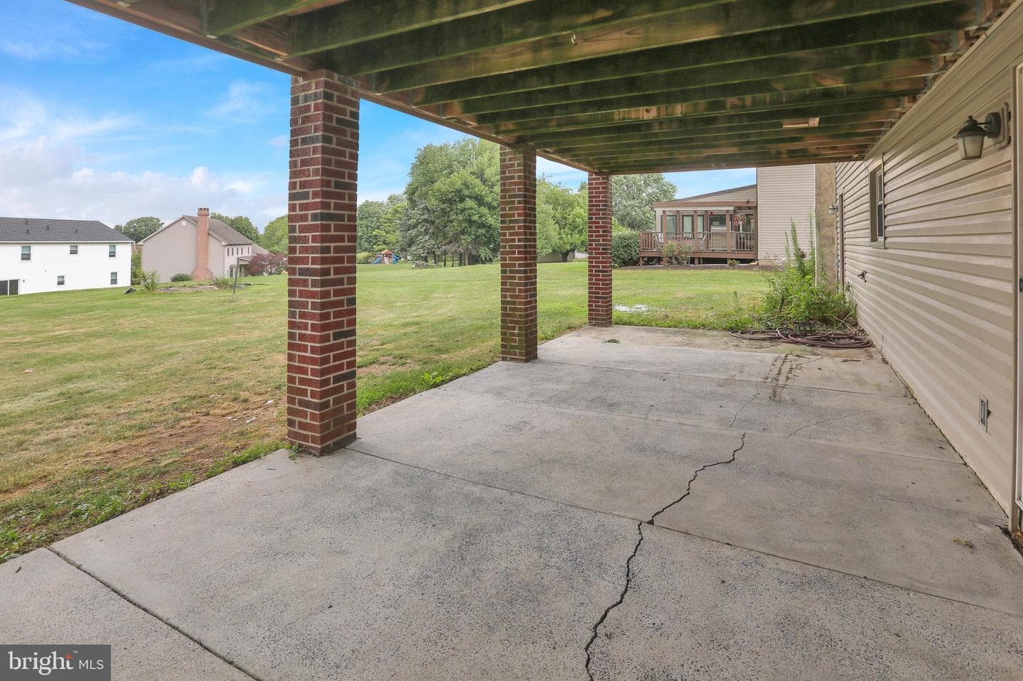 537 Marshall Avenue photo 35