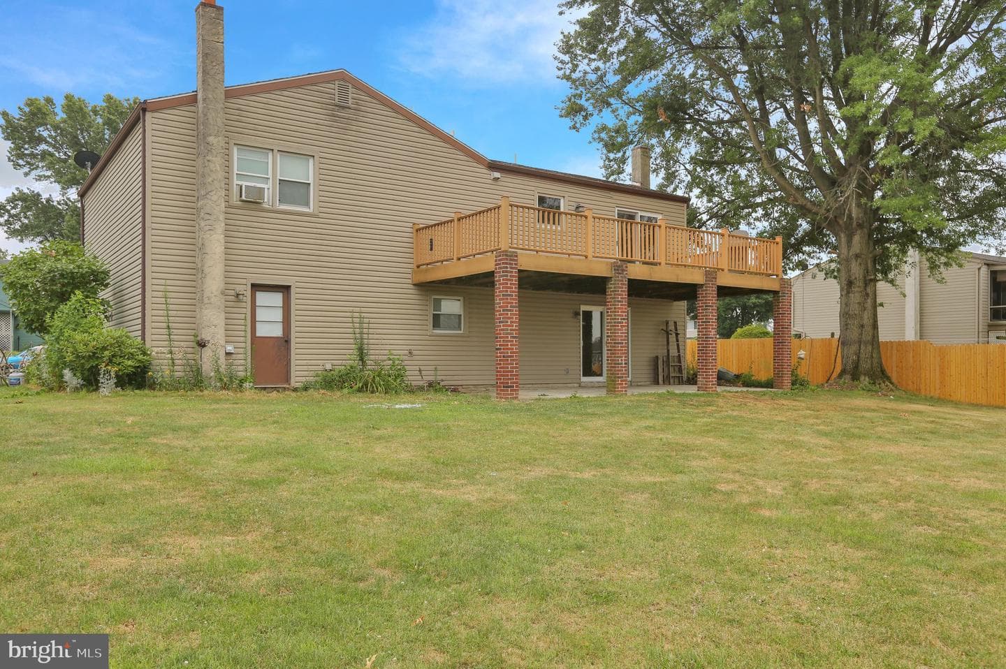 537 Marshall Avenue photo 6