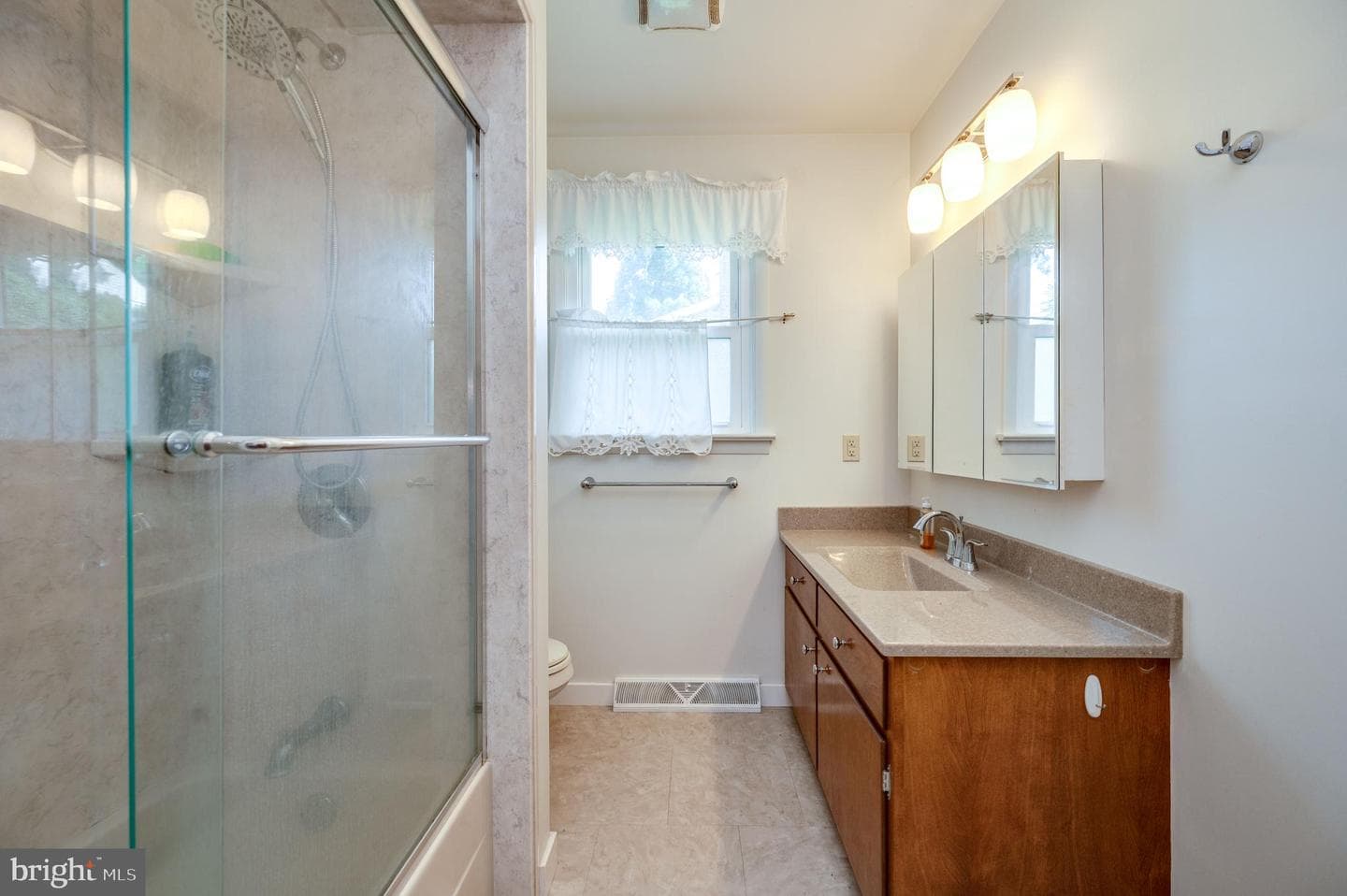 410 Friedensburg Road photo 19