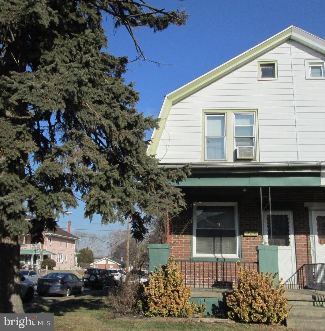 701 Alton Avenue, Reading