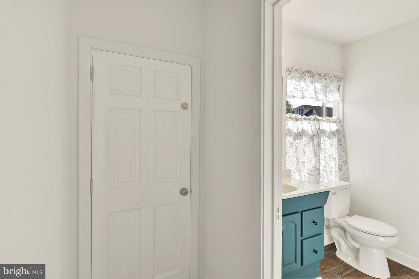 701 Alton Avenue photo 13