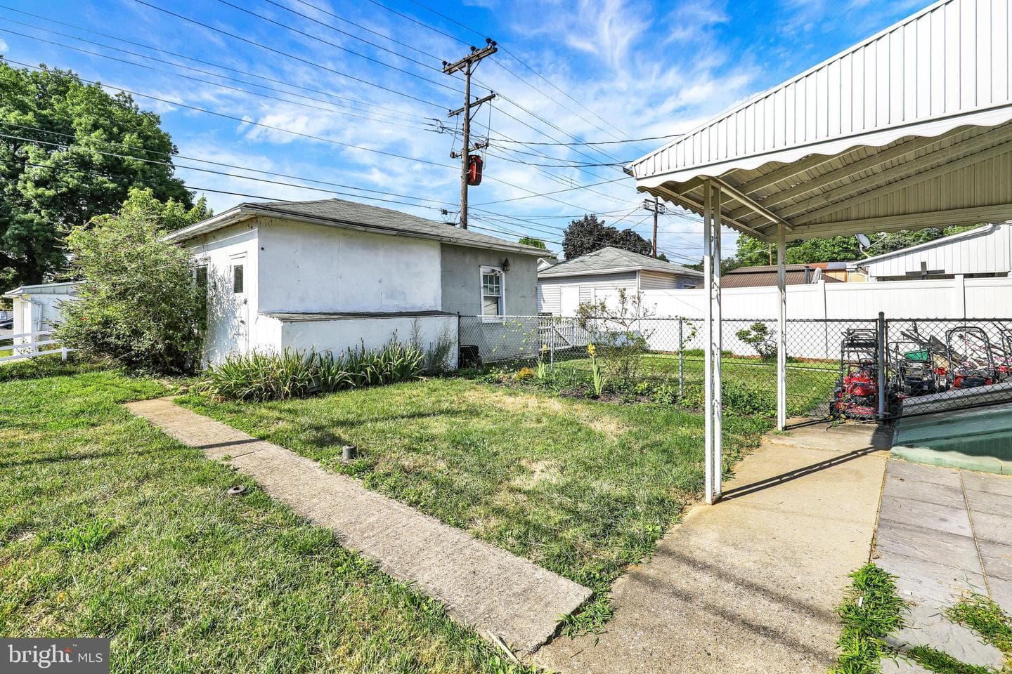 701 Alton Avenue photo 27