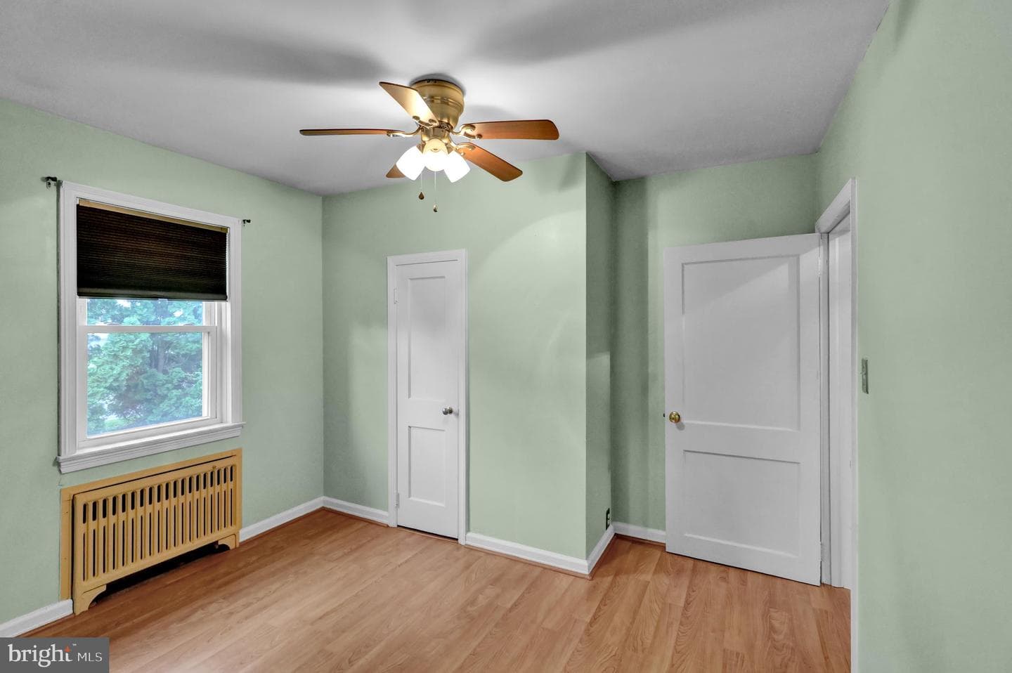 107 Gibraltar Road photo 12