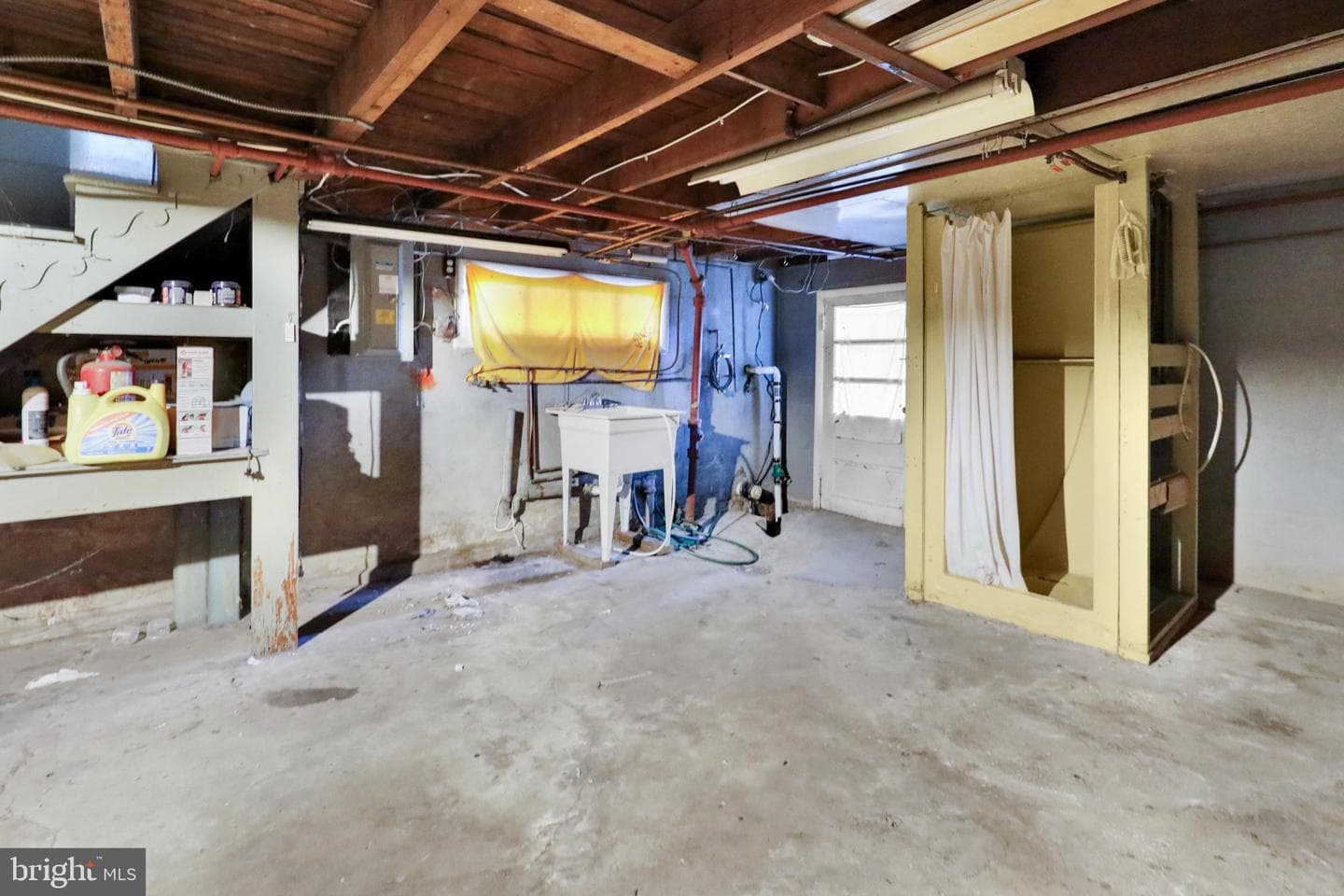 107 Gibraltar Road photo 26