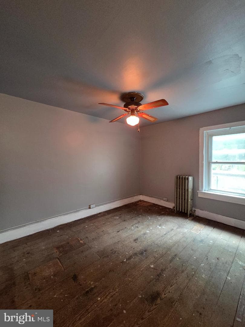639 Birch Street photo 11