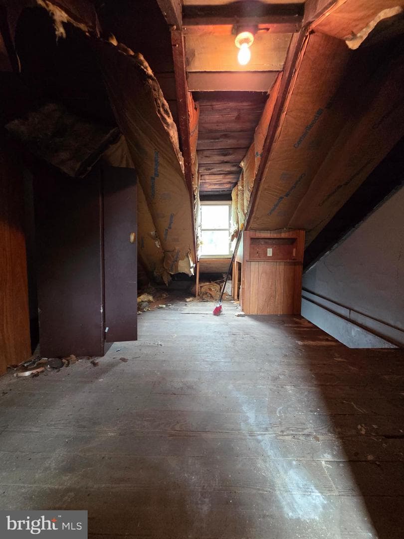 639 Birch Street photo 14