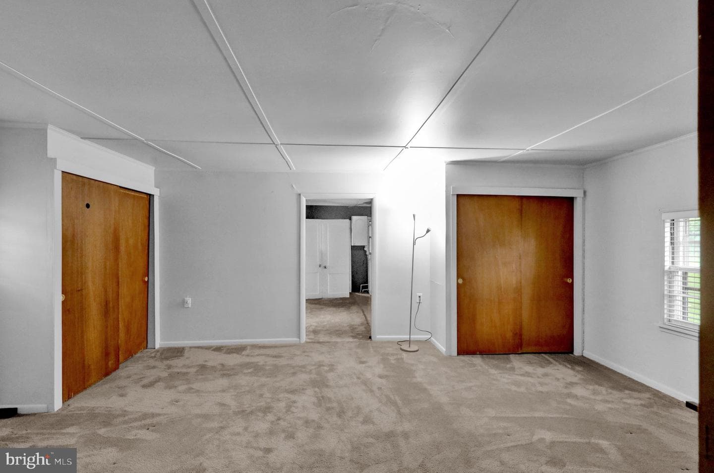 109 Gibraltar Road photo 9