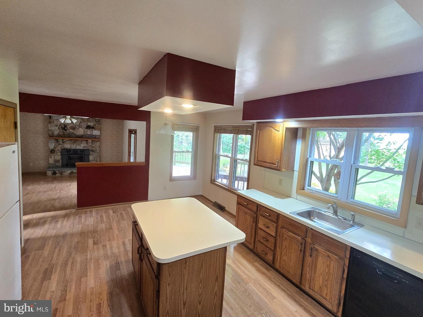 720 Topton Road photo 9
