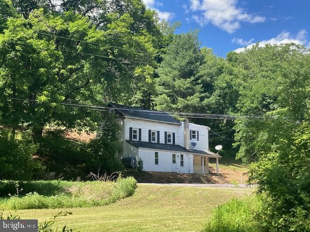 1025 Green Hills Road photo 1